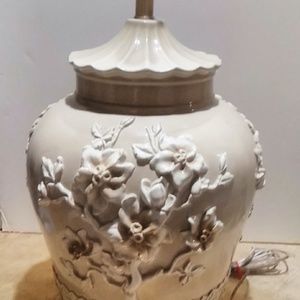 Vintage Ceramic Table Lamp Beige Asian Hand-Carved Floral Design